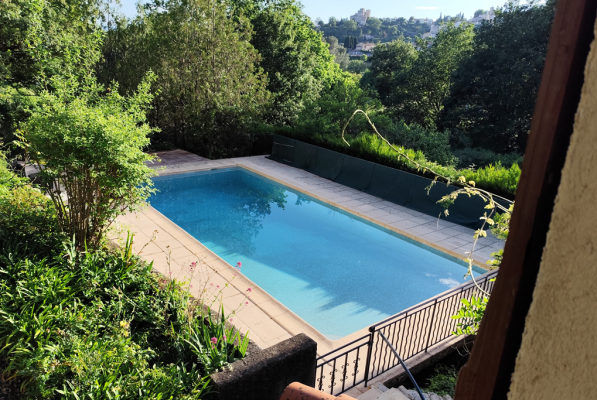 piscine-vue-chambre